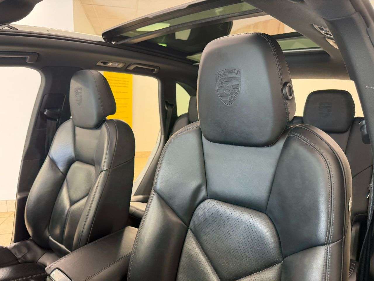 2014 PORSCHE CAYENNE 2014 PORSCHE CAYENNE