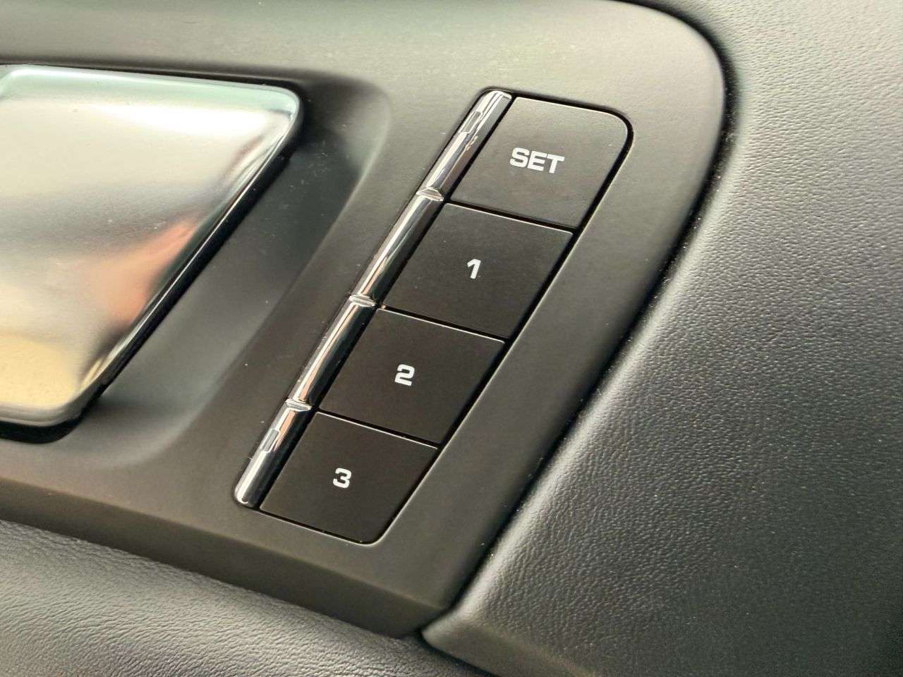 2014 PORSCHE CAYENNE 2014 PORSCHE CAYENNE