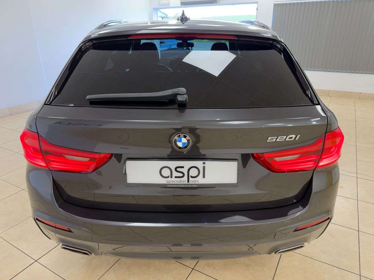 2019 BMW 5 SERIES 2019 BMW 5 SERIES