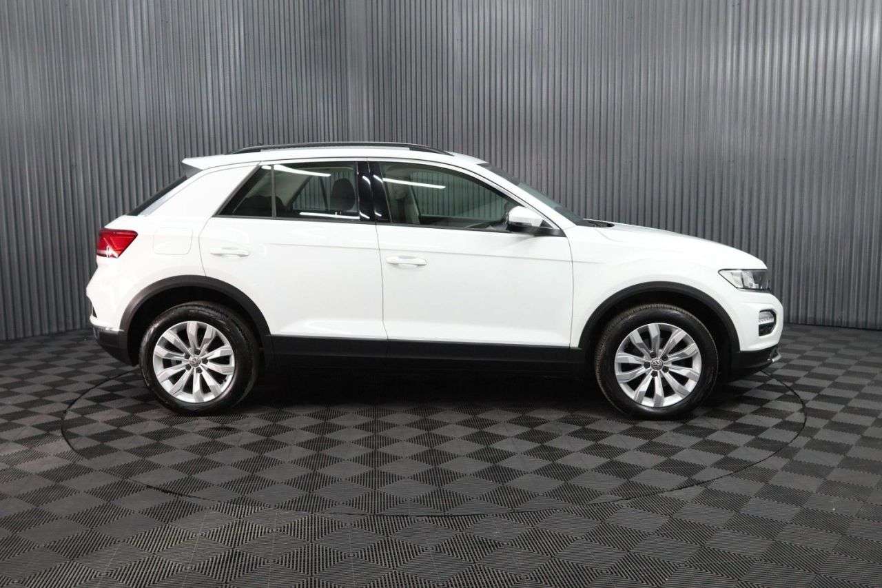 2020 VOLKSWAGEN T-ROC 2020 VOLKSWAGEN T-ROC