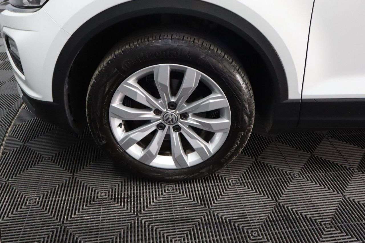 2020 VOLKSWAGEN T-ROC 2020 VOLKSWAGEN T-ROC