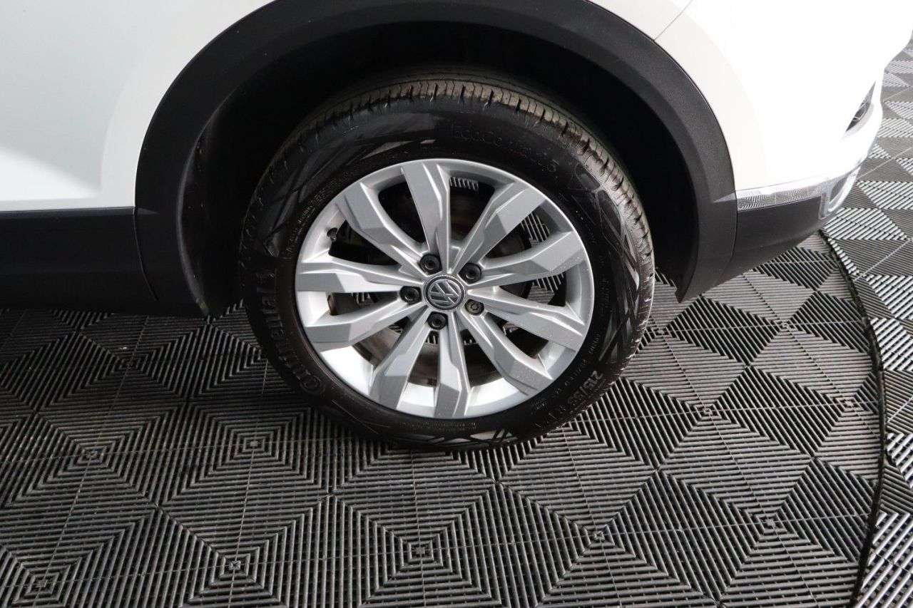 2020 VOLKSWAGEN T-ROC 2020 VOLKSWAGEN T-ROC