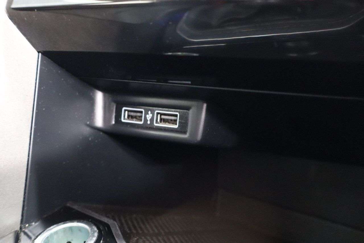 2020 VOLKSWAGEN T-ROC 2020 VOLKSWAGEN T-ROC