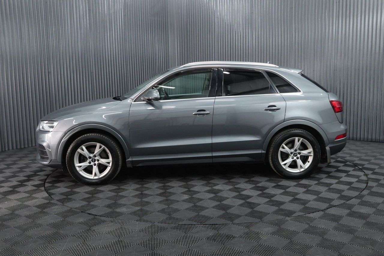 2015 AUDI Q3 2015 AUDI Q3