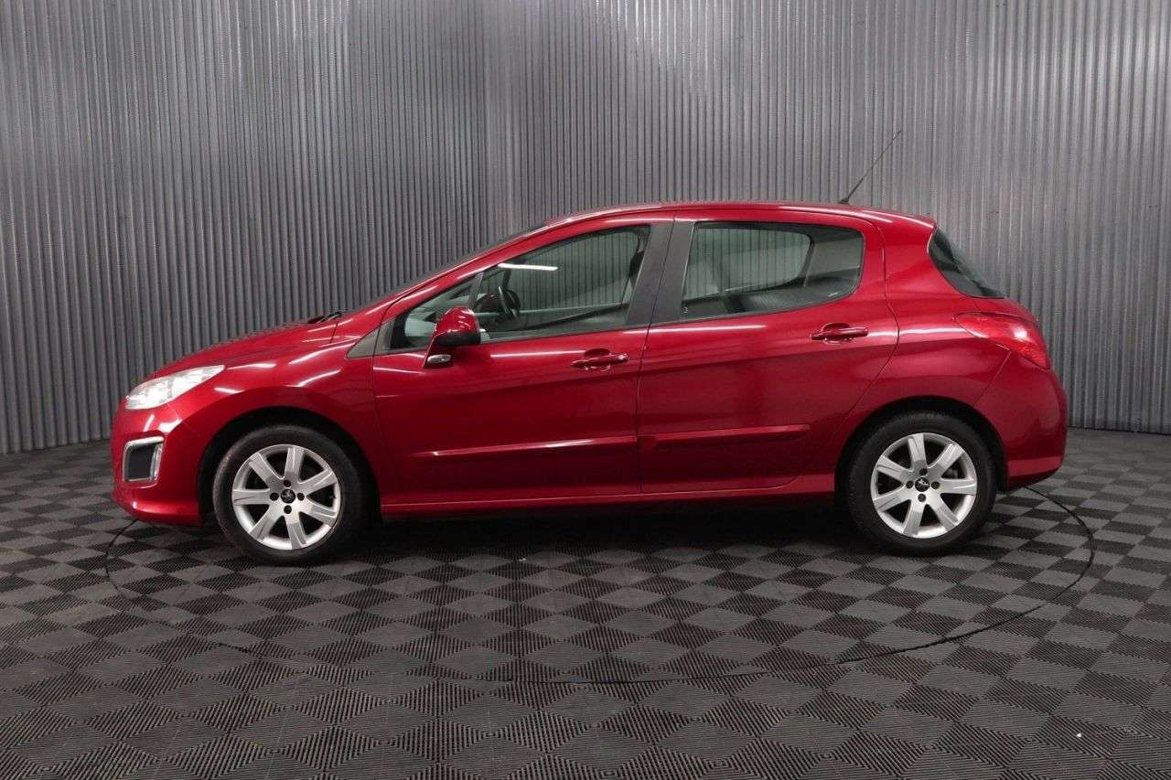 2013 PEUGEOT 308 2013 PEUGEOT 308