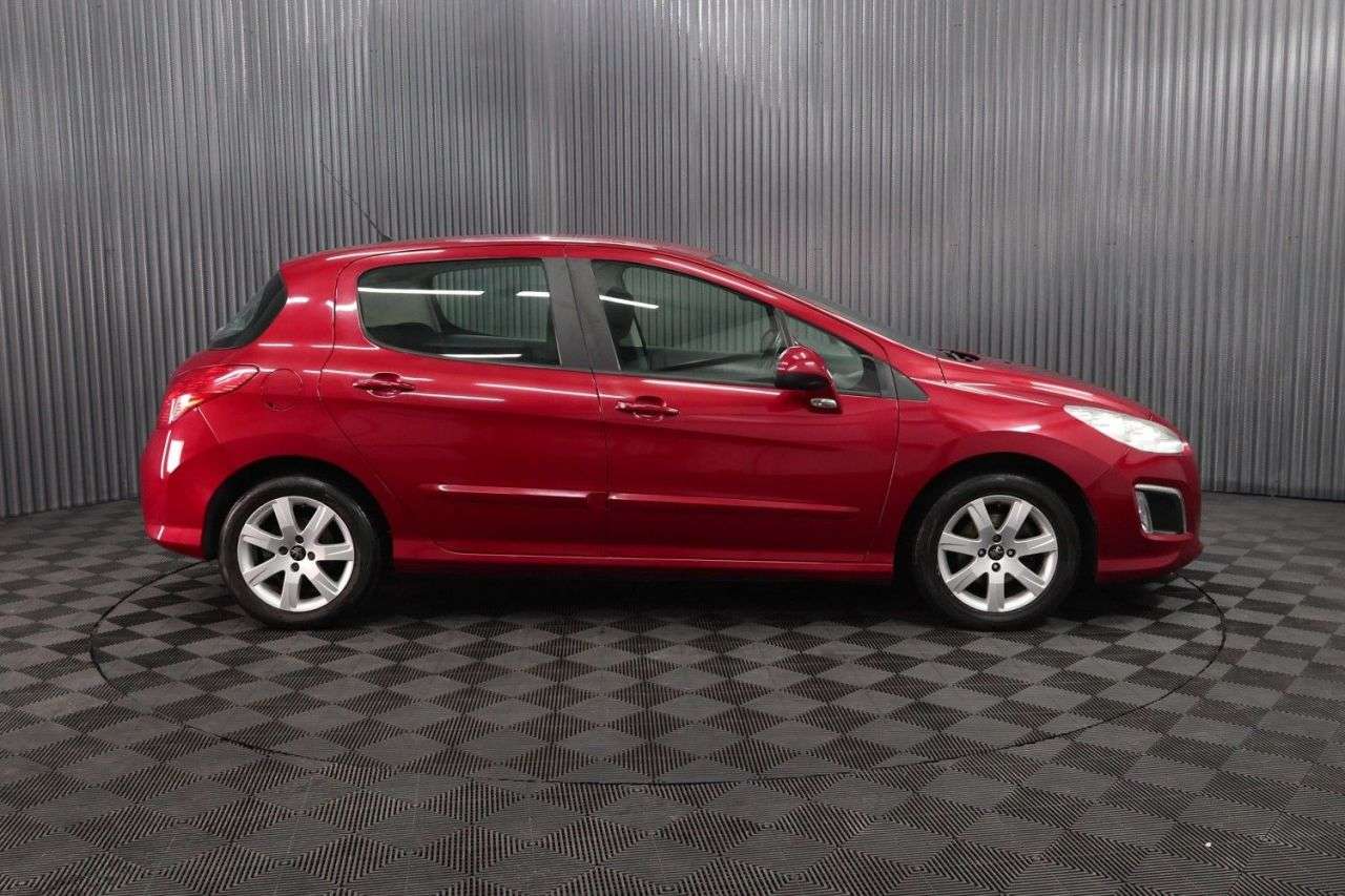 2013 PEUGEOT 308 2013 PEUGEOT 308