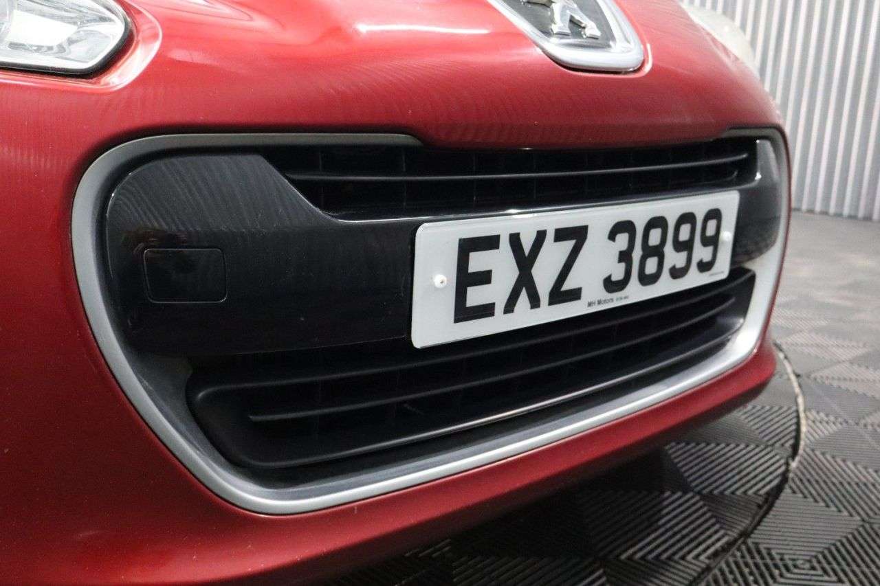 2013 PEUGEOT 308 2013 PEUGEOT 308