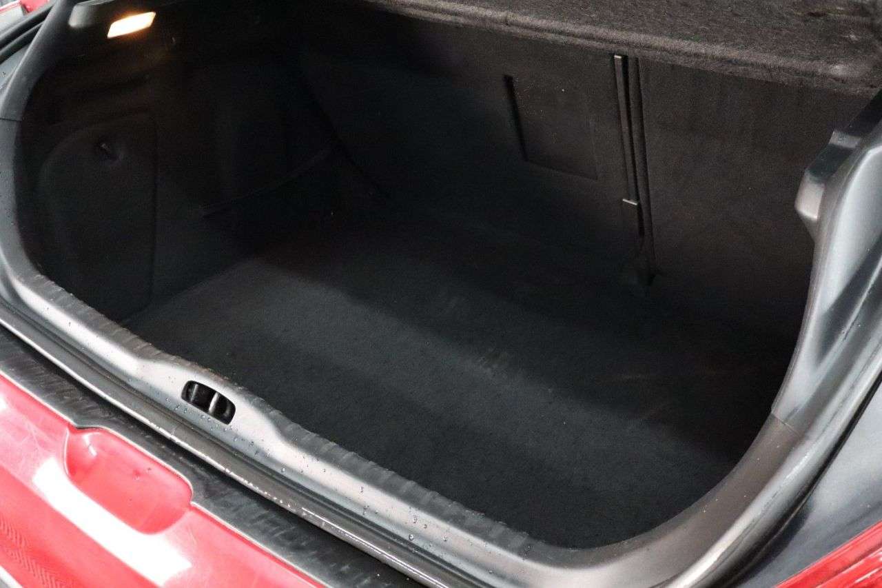 2013 PEUGEOT 308 2013 PEUGEOT 308