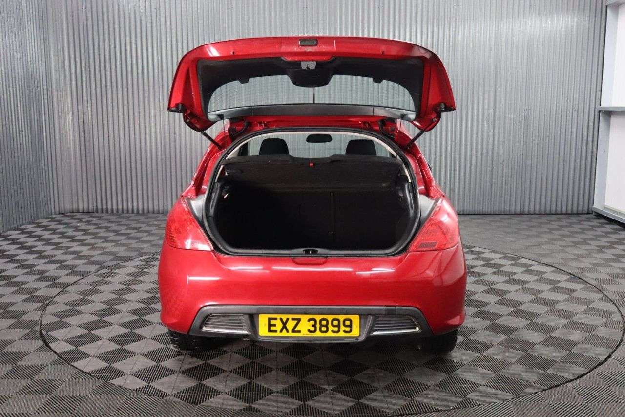 2013 PEUGEOT 308 2013 PEUGEOT 308