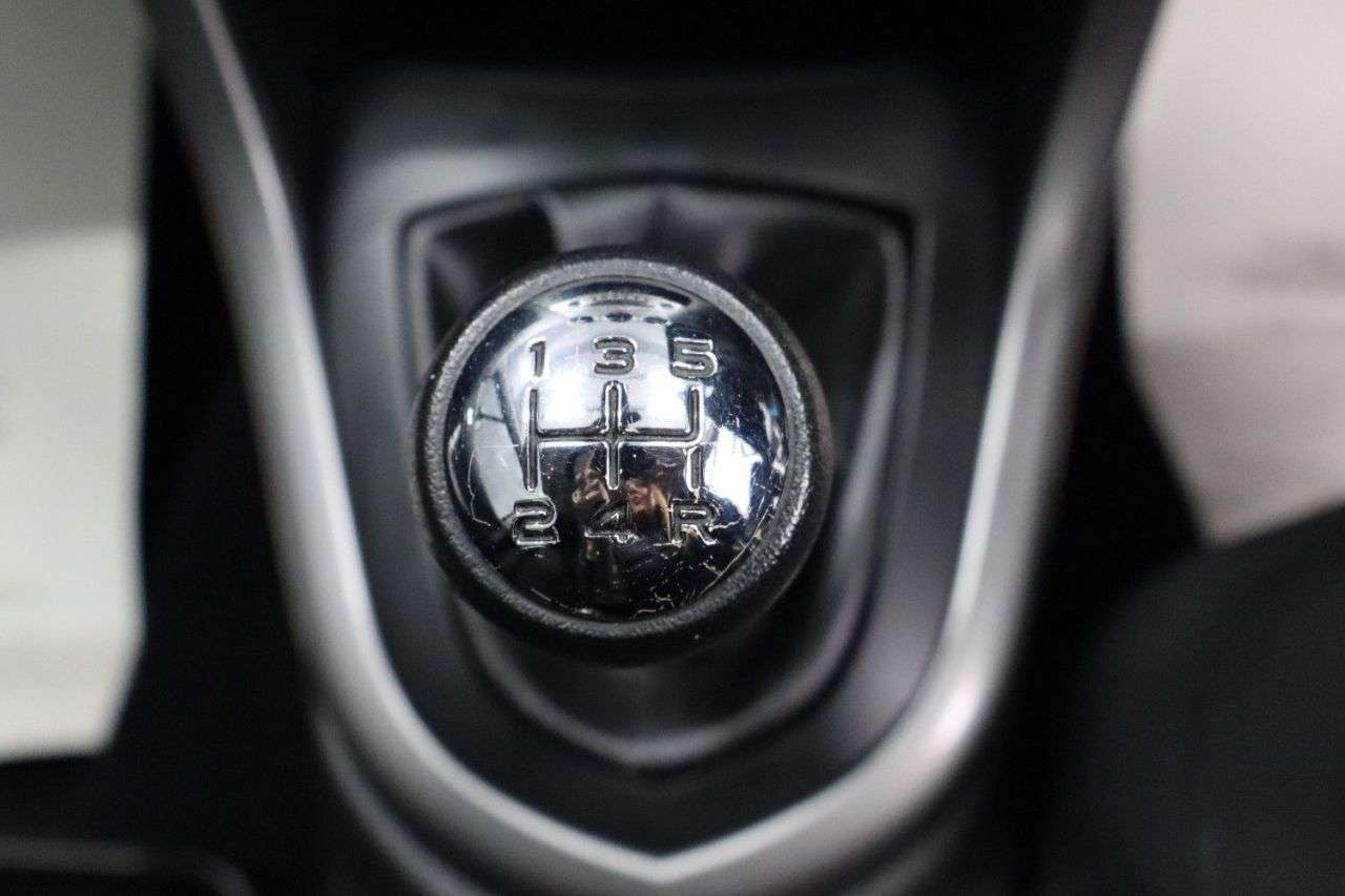 2013 PEUGEOT 308 2013 PEUGEOT 308