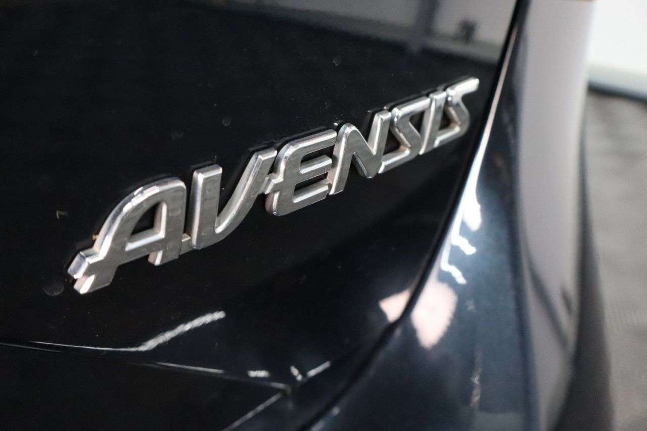 2017 TOYOTA AVENSIS 2017 TOYOTA AVENSIS