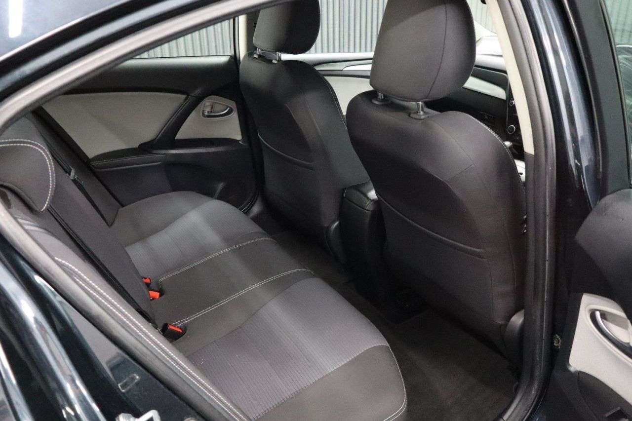 2017 TOYOTA AVENSIS 2017 TOYOTA AVENSIS