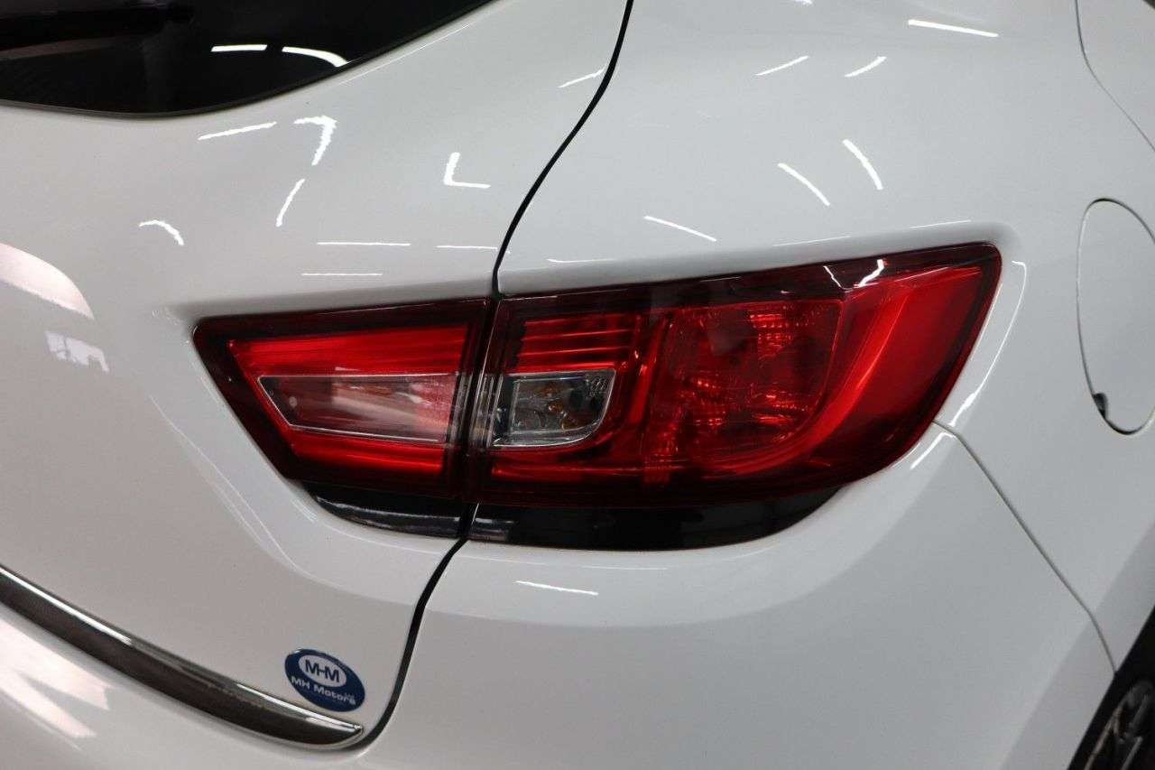 2019 RENAULT CLIO 2019 RENAULT CLIO