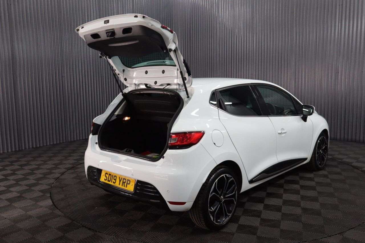 2019 RENAULT CLIO 2019 RENAULT CLIO