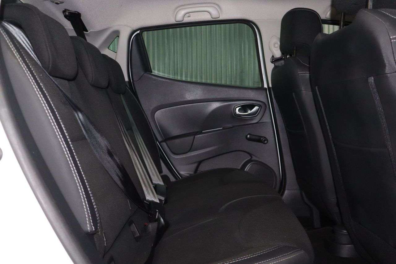 2019 RENAULT CLIO 2019 RENAULT CLIO