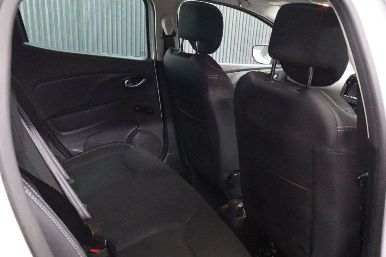 2019 RENAULT CLIO 2019 RENAULT CLIO