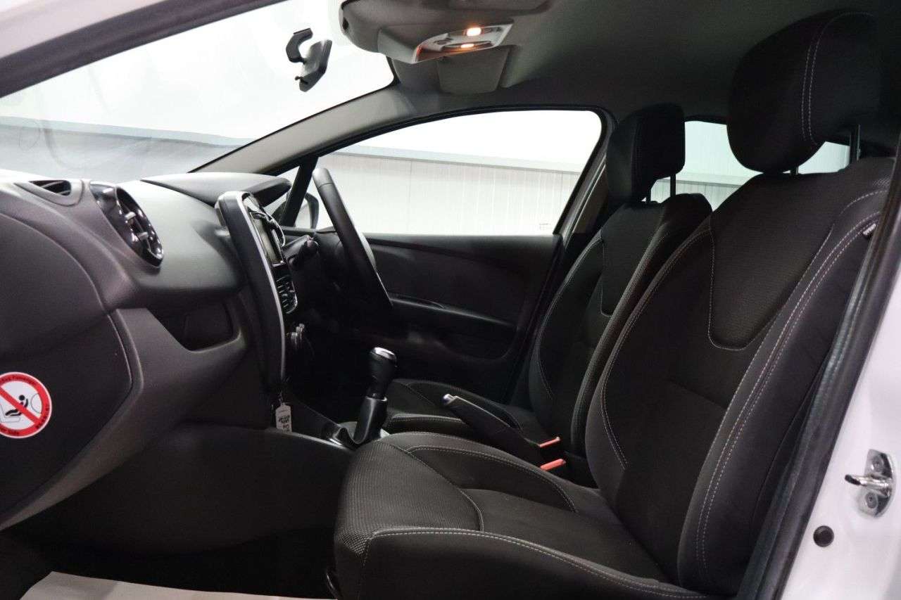 2019 RENAULT CLIO 2019 RENAULT CLIO