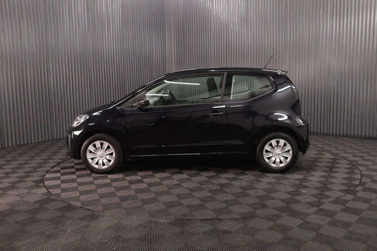 2017 VOLKSWAGEN UP! 2017 VOLKSWAGEN UP!