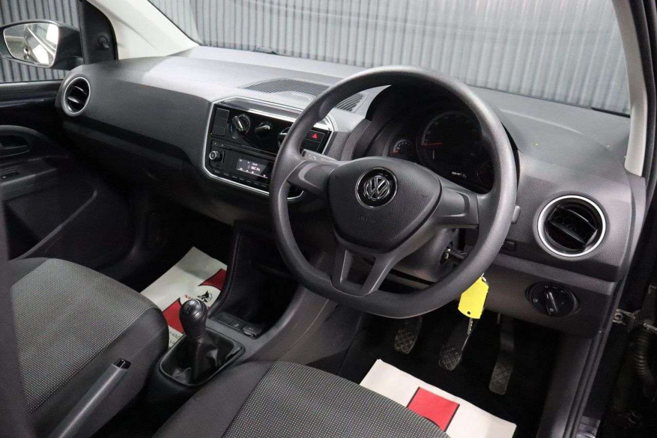 2017 VOLKSWAGEN UP! 2017 VOLKSWAGEN UP!