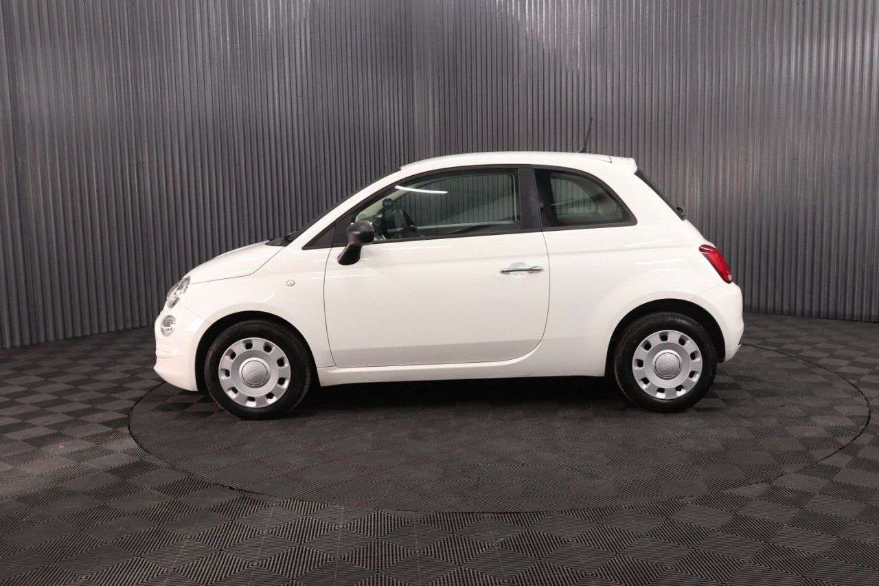 2017 FIAT 500 2017 FIAT 500