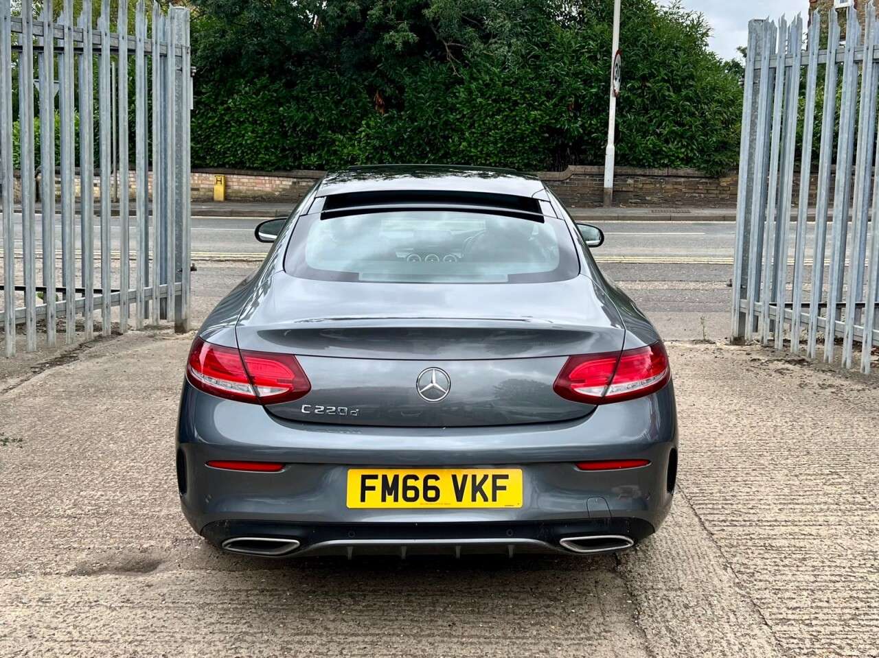 2017 MERCEDES-BENZ C-CLASS 2017 MERCEDES-BENZ C-CLASS