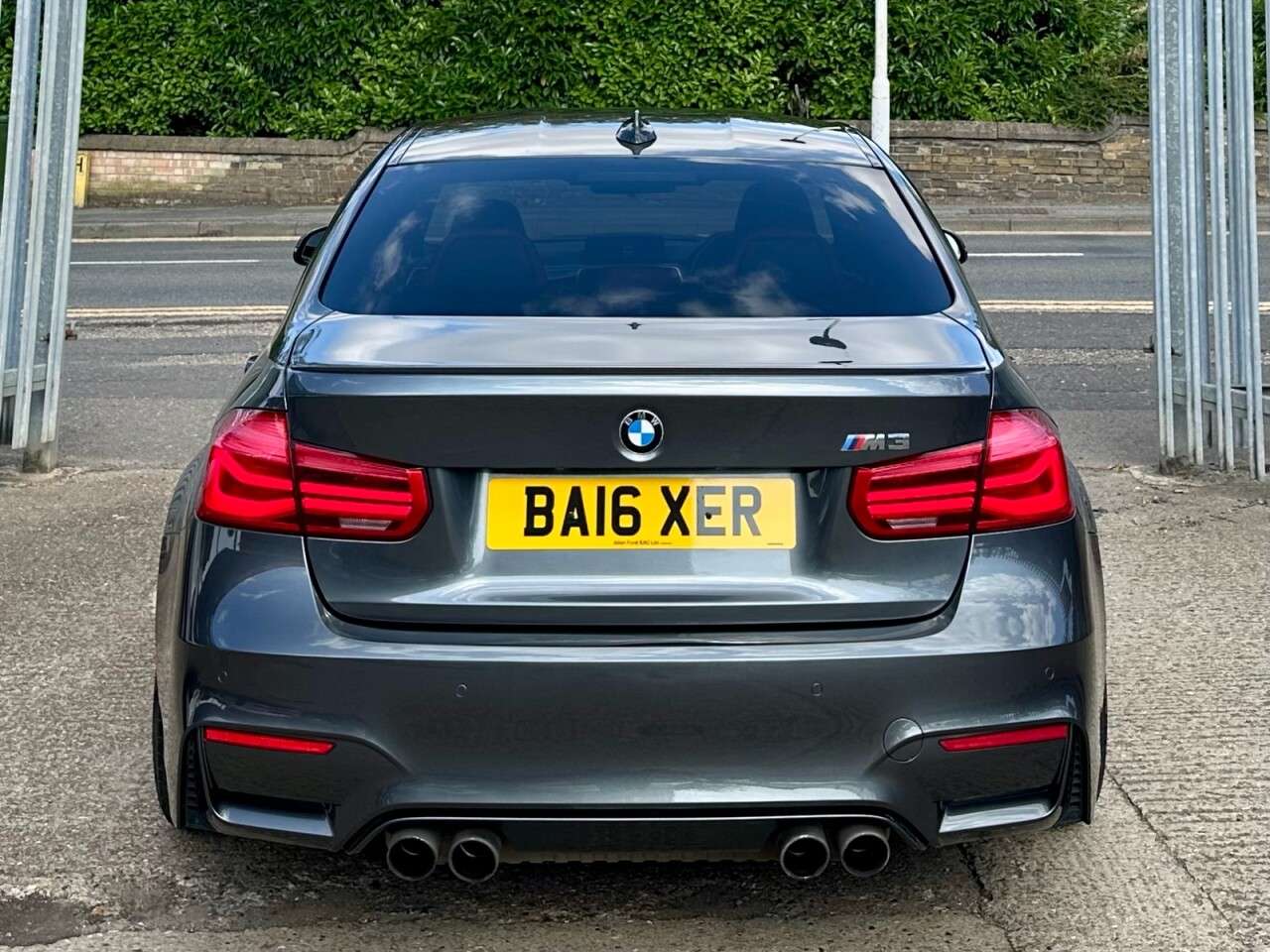 2016 BMW M3 2016 BMW M3