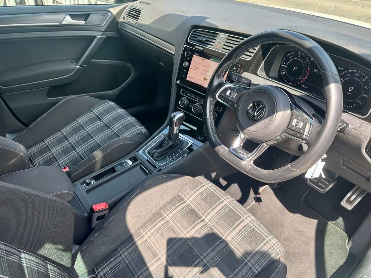 2018 VOLKSWAGEN GOLF 2018 VOLKSWAGEN GOLF