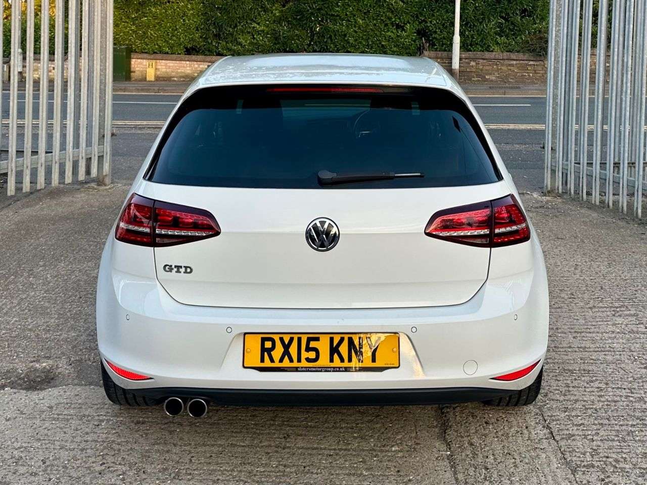 2015 VOLKSWAGEN GOLF 2015 VOLKSWAGEN GOLF