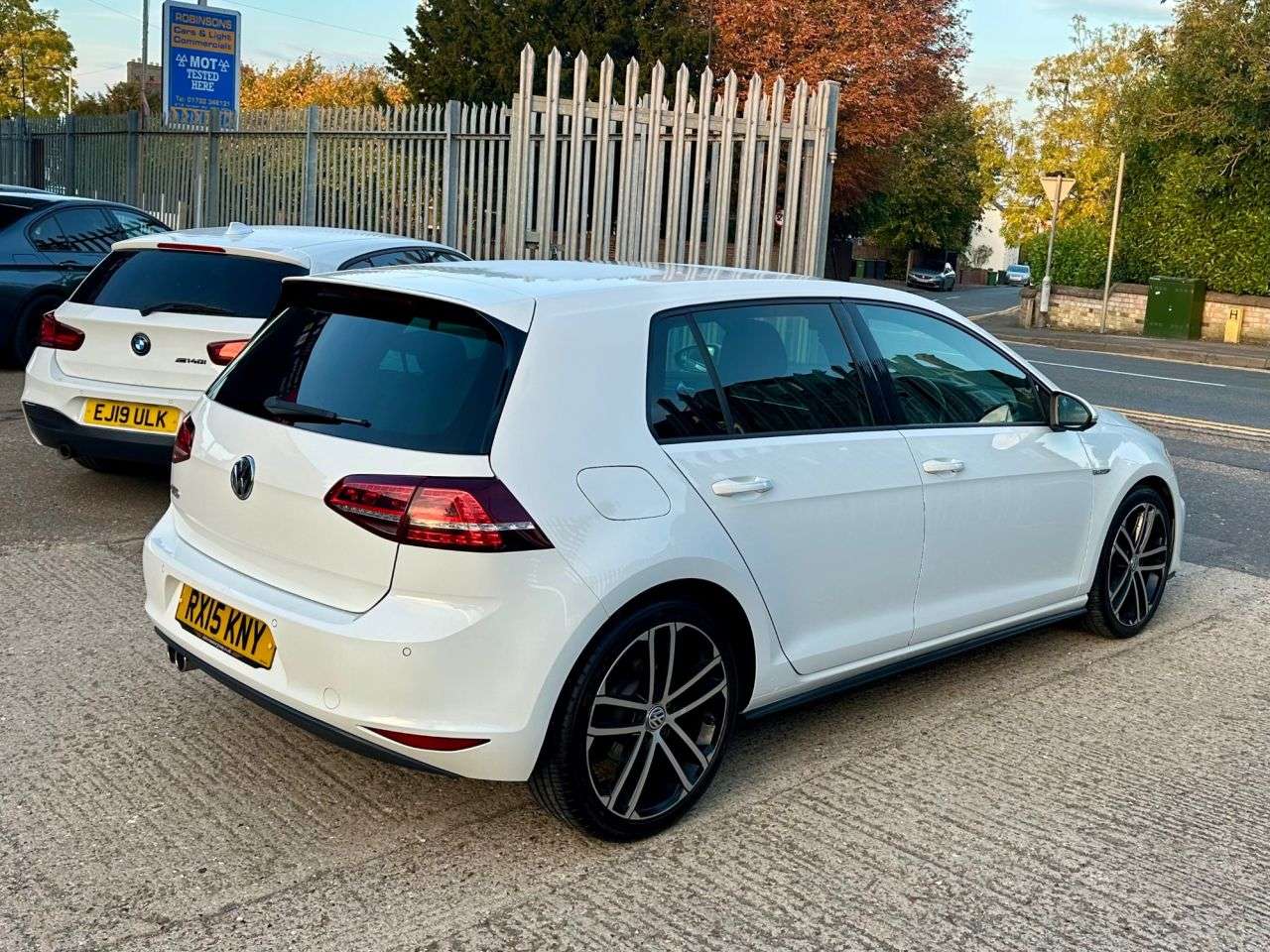 2015 VOLKSWAGEN GOLF 2015 VOLKSWAGEN GOLF