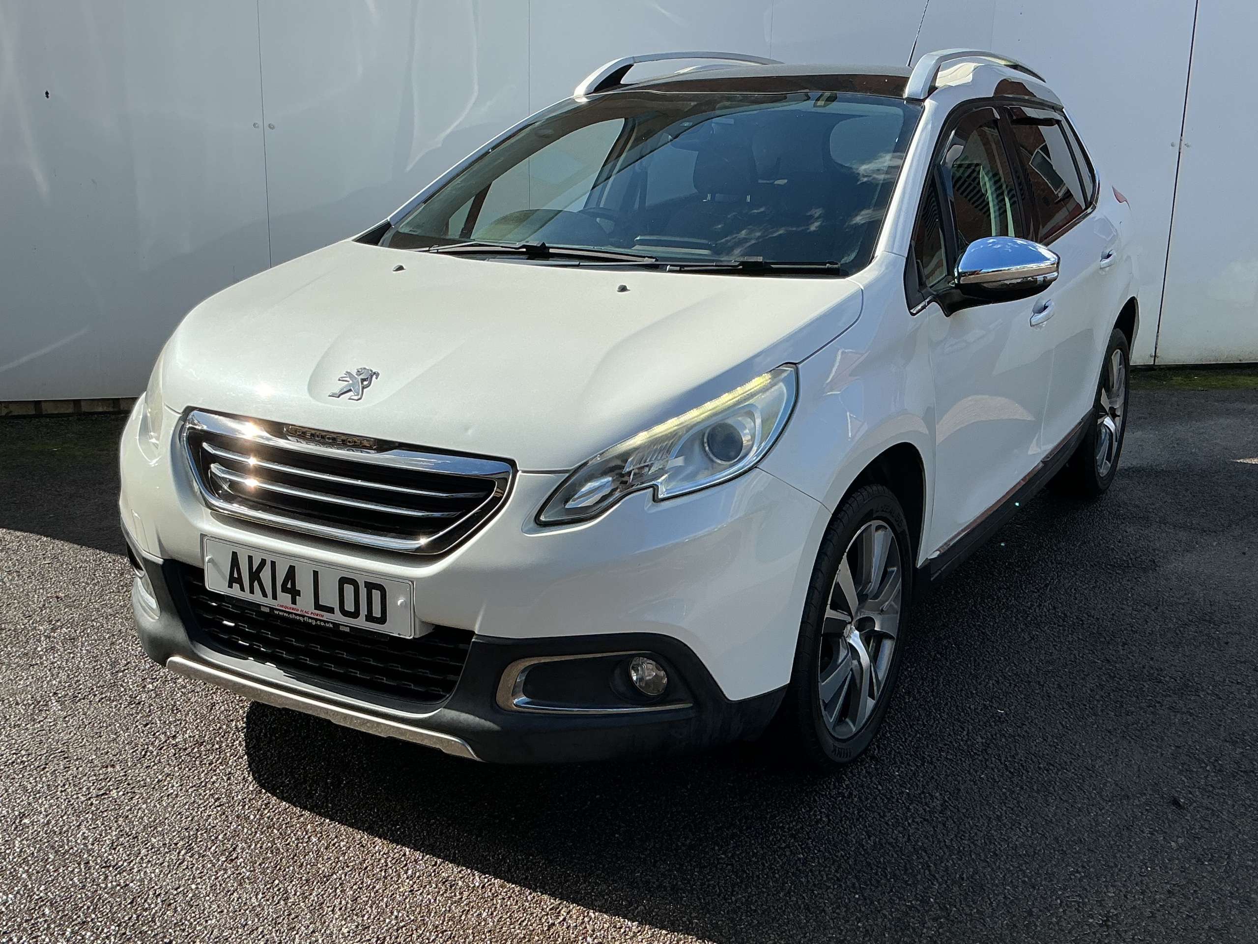 2014 PEUGEOT 2008 2014 PEUGEOT 2008