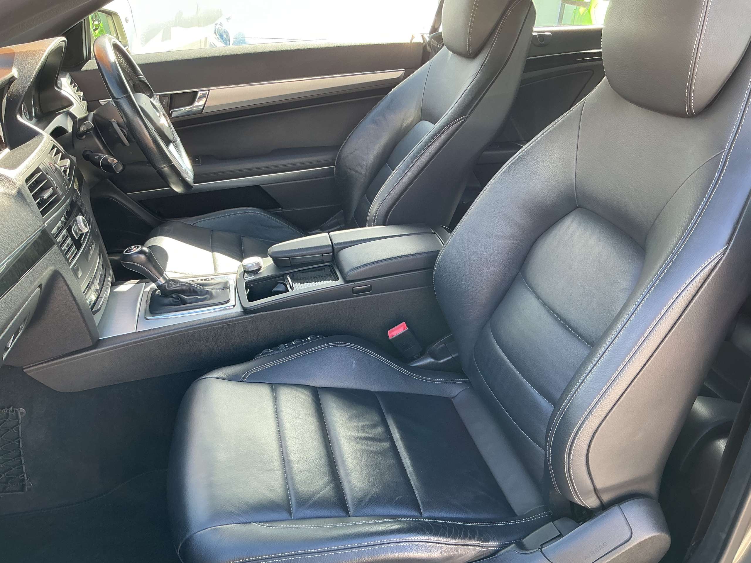 2011 MERCEDES-BENZ E CLASS 2011 MERCEDES-BENZ E CLASS