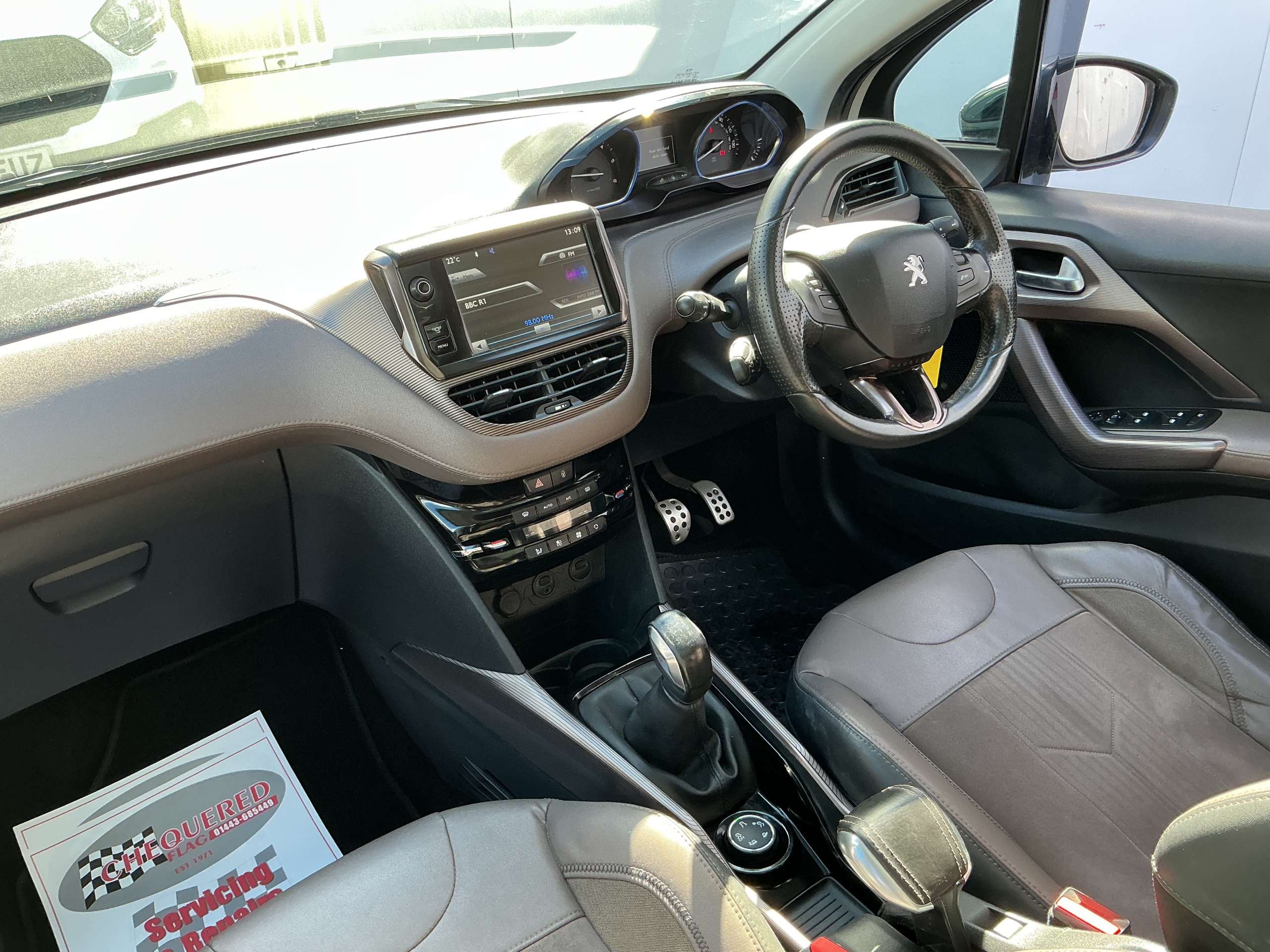 2014 PEUGEOT 2008 2014 PEUGEOT 2008