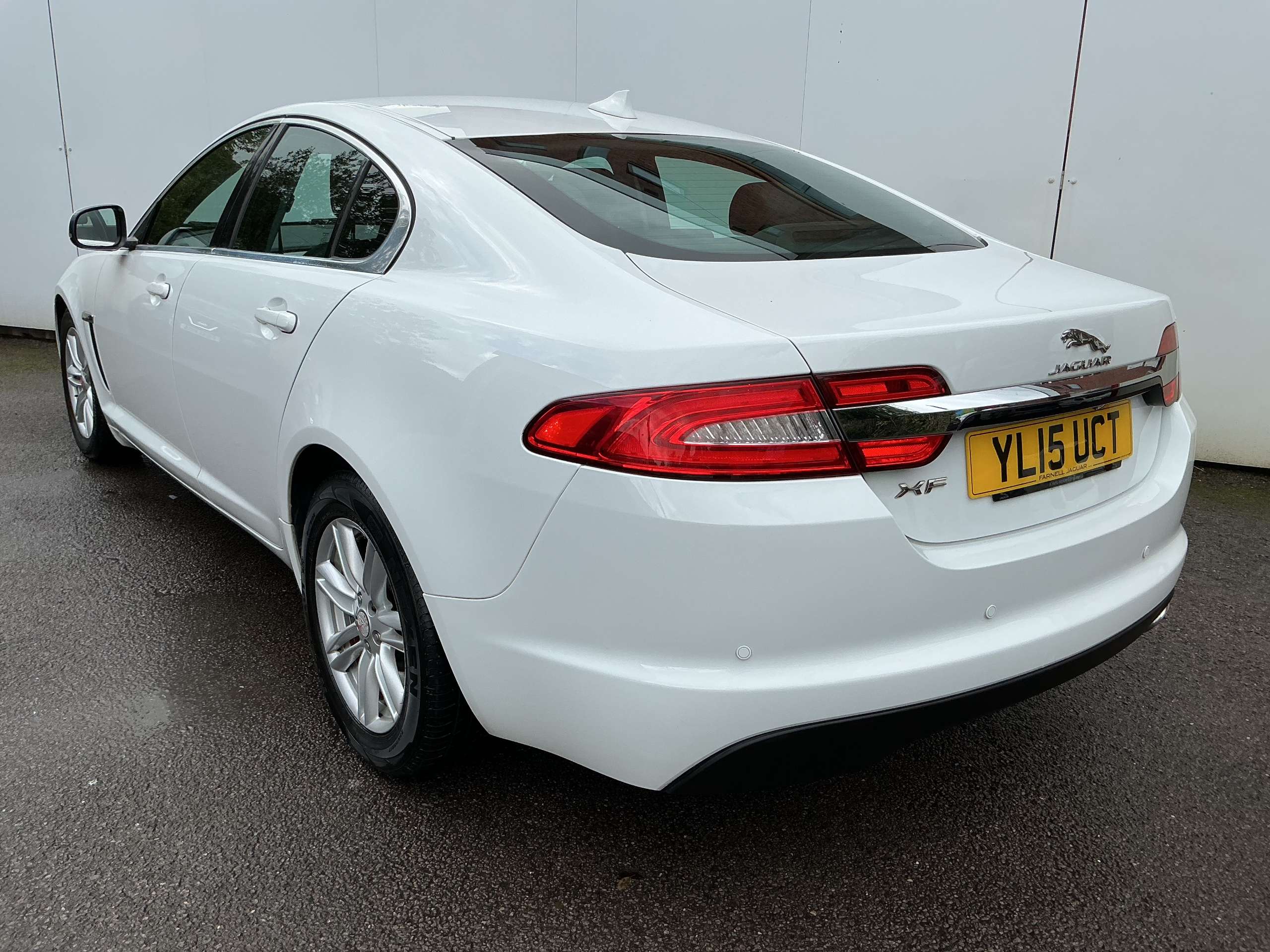 2015 JAGUAR XF 2015 JAGUAR XF