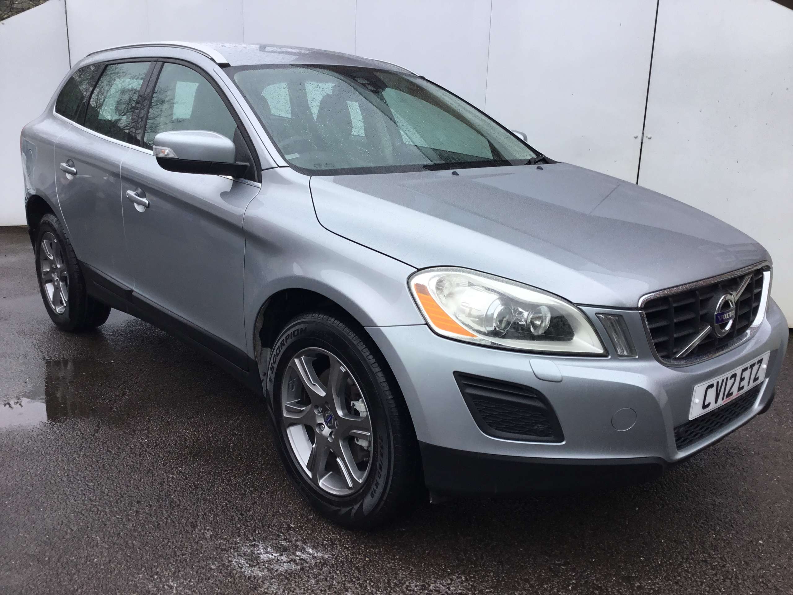 2012 VOLVO XC60 2012 VOLVO XC60