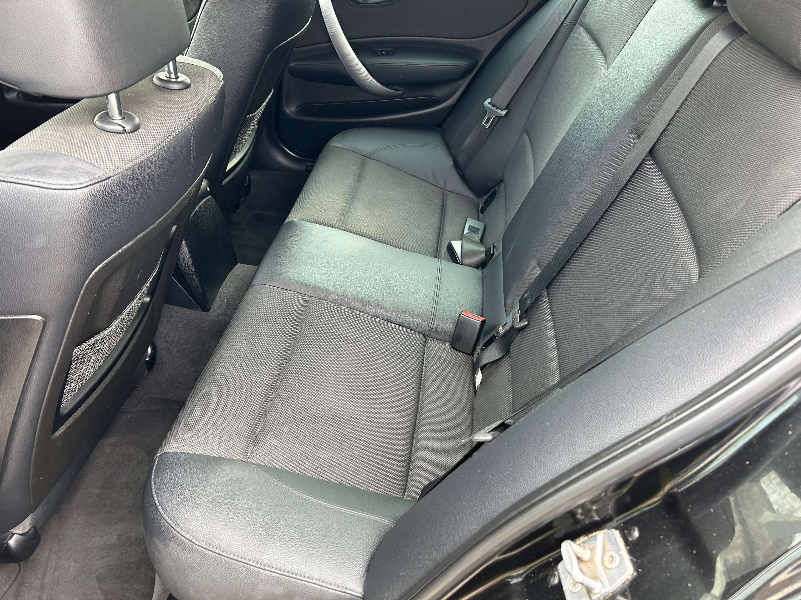 2011 BMW 1 SERIES 2011 BMW 1 SERIES