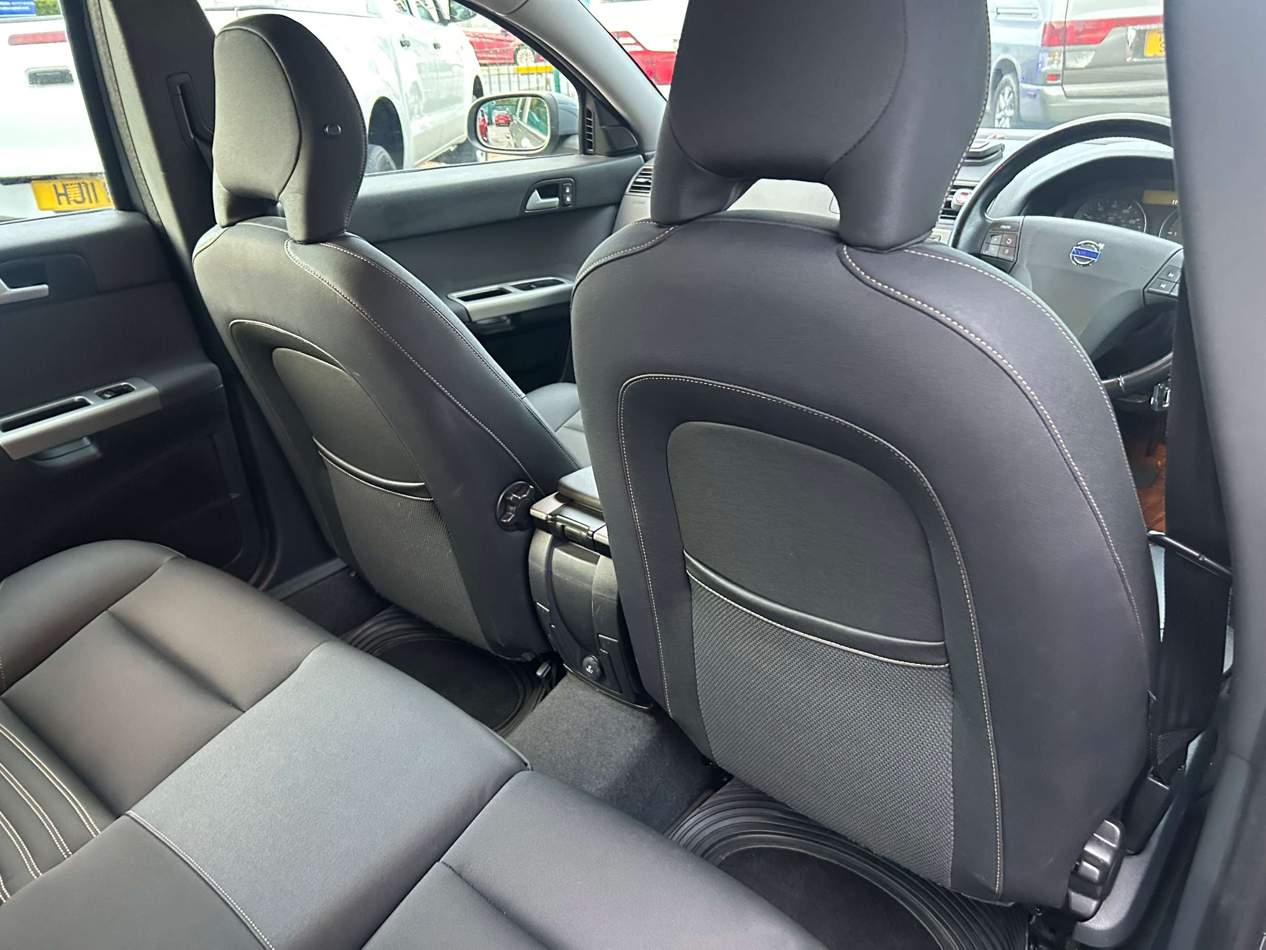 2008 VOLVO V50 2008 VOLVO V50