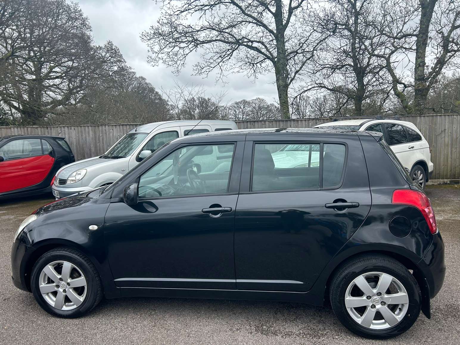 2009 SUZUKI SWIFT 2009 SUZUKI SWIFT