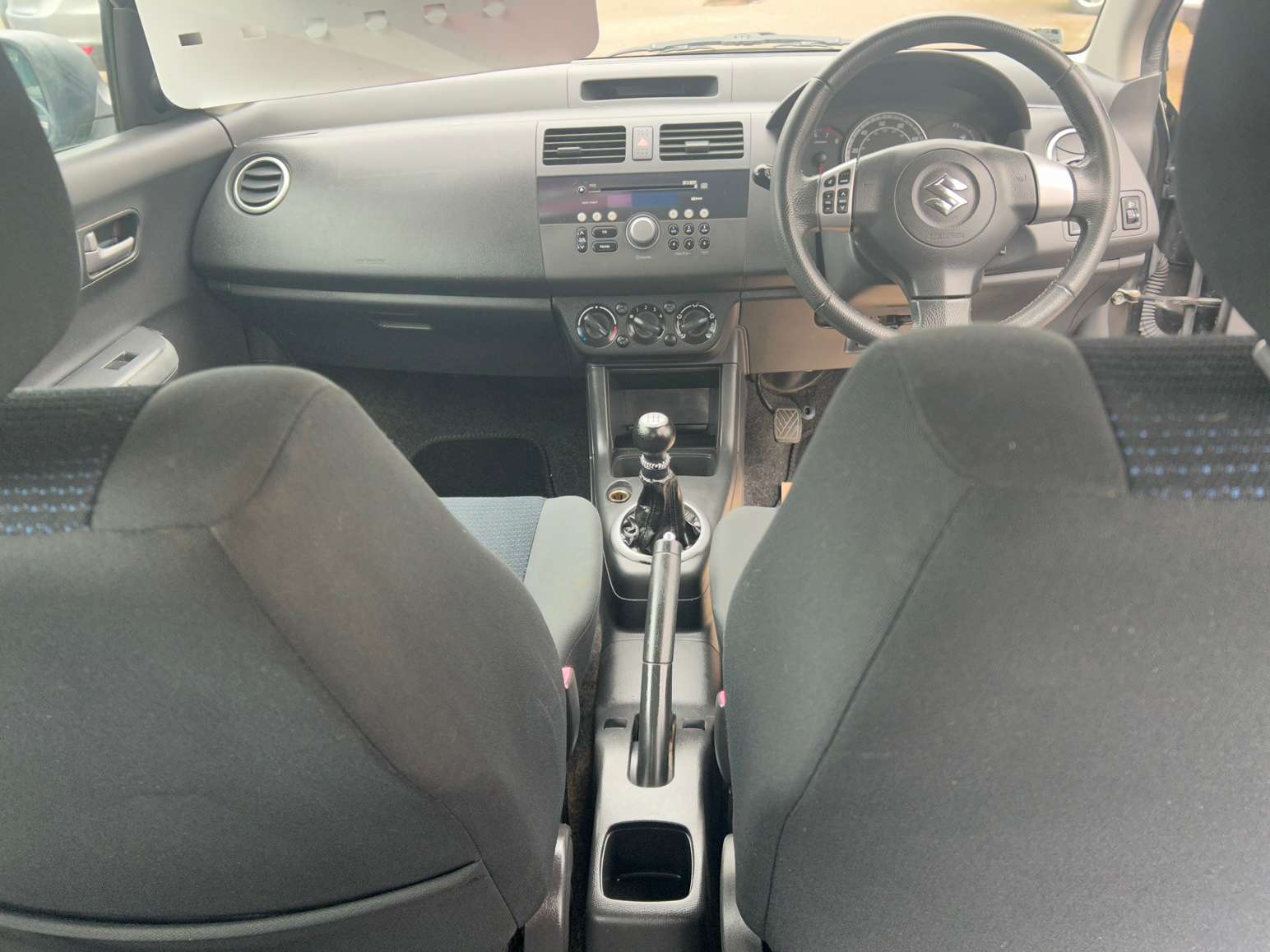 2009 SUZUKI SWIFT 2009 SUZUKI SWIFT