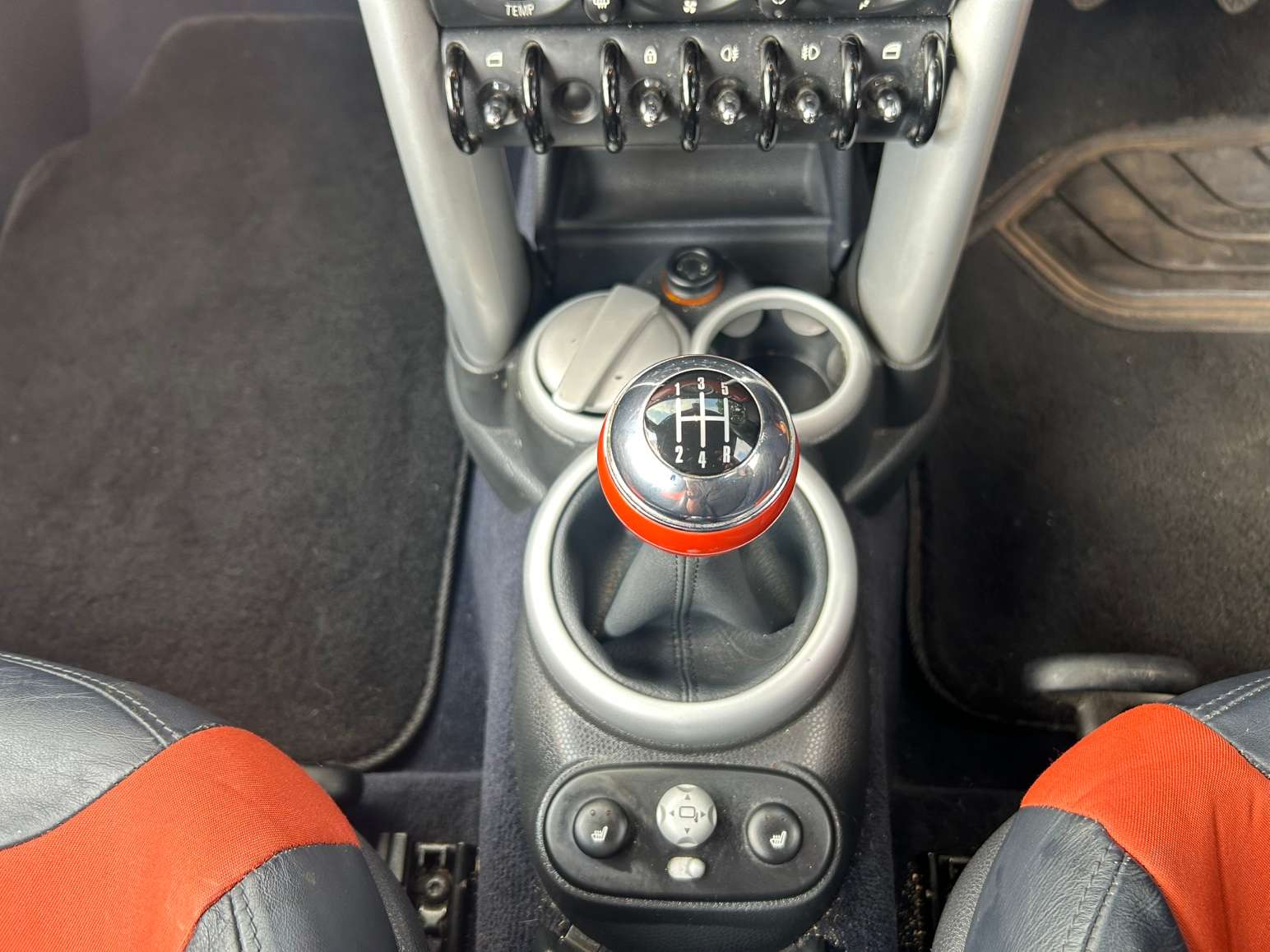 2006 MINI CONVERTIBLE 2006 MINI CONVERTIBLE