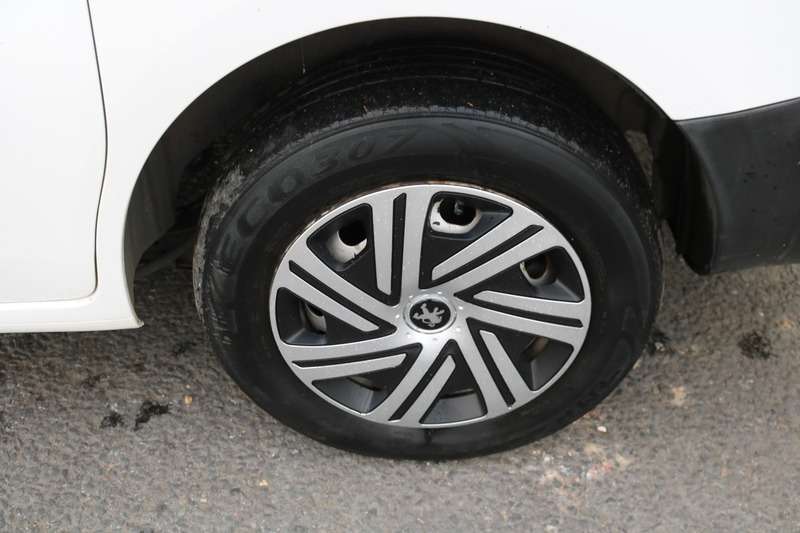 2017 PEUGEOT PARTNER 2017 PEUGEOT PARTNER