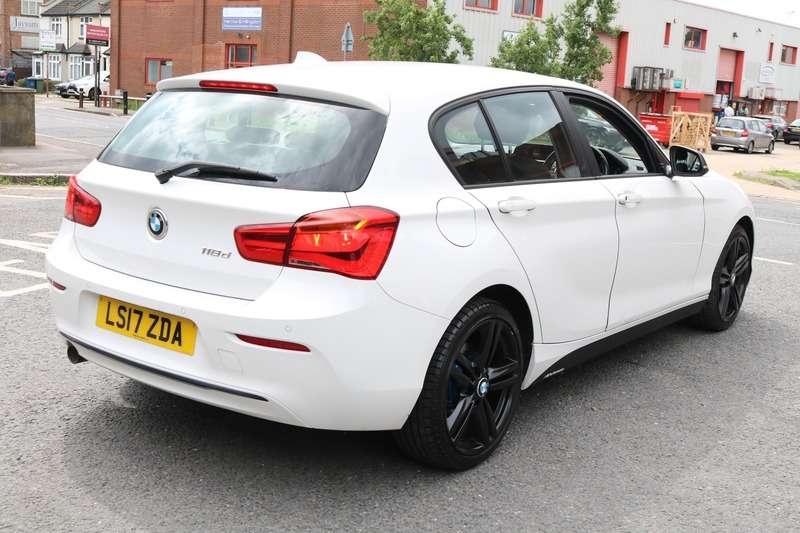 2017 BMW 1 SERIES 2017 BMW 1 SERIES