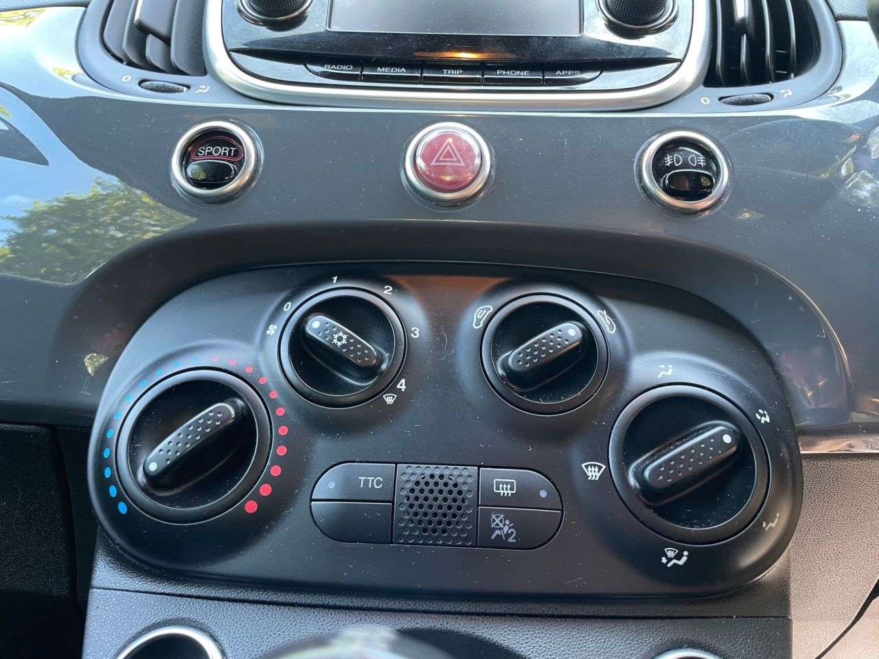 2017 ABARTH 595 2017 ABARTH 595