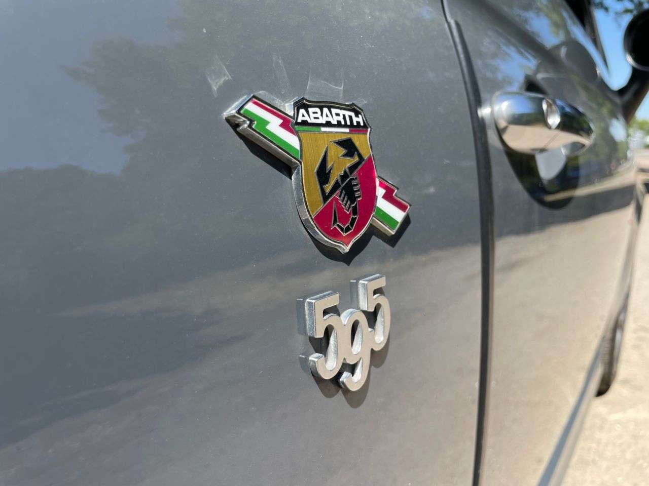 2017 ABARTH 595 2017 ABARTH 595