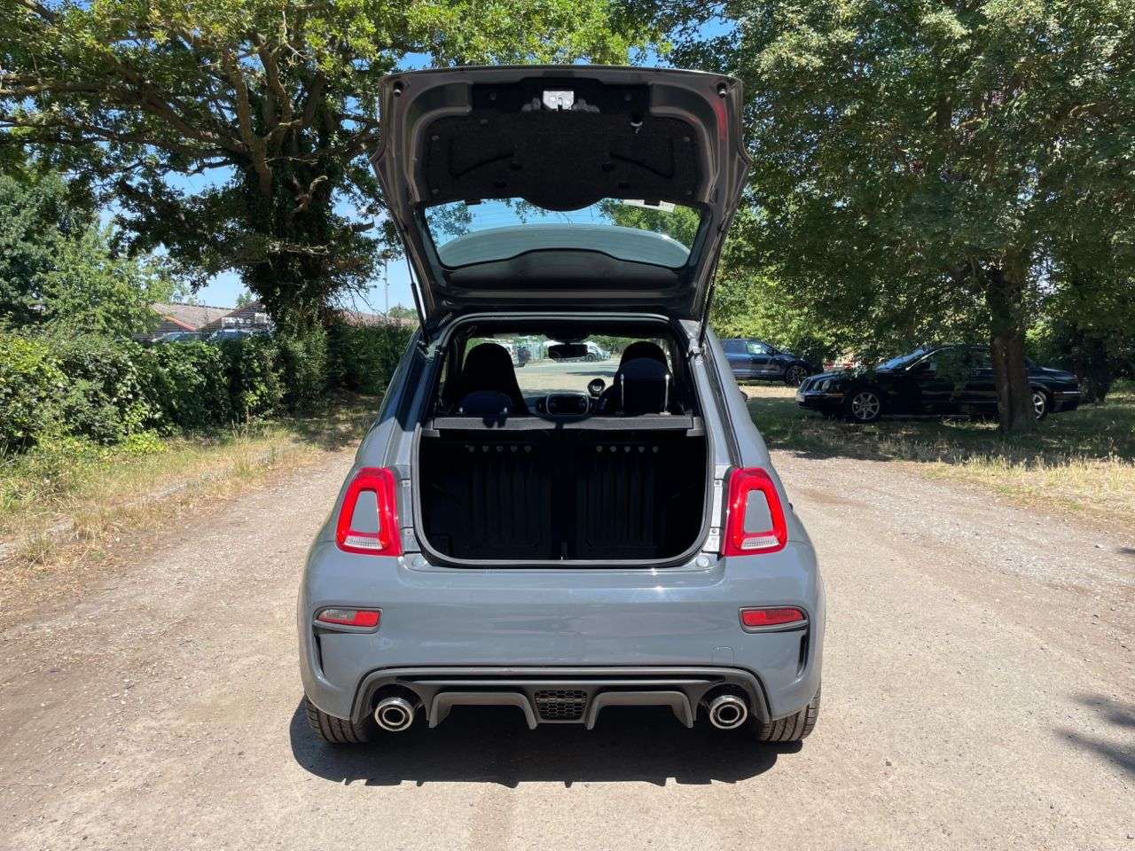 2017 ABARTH 595 2017 ABARTH 595