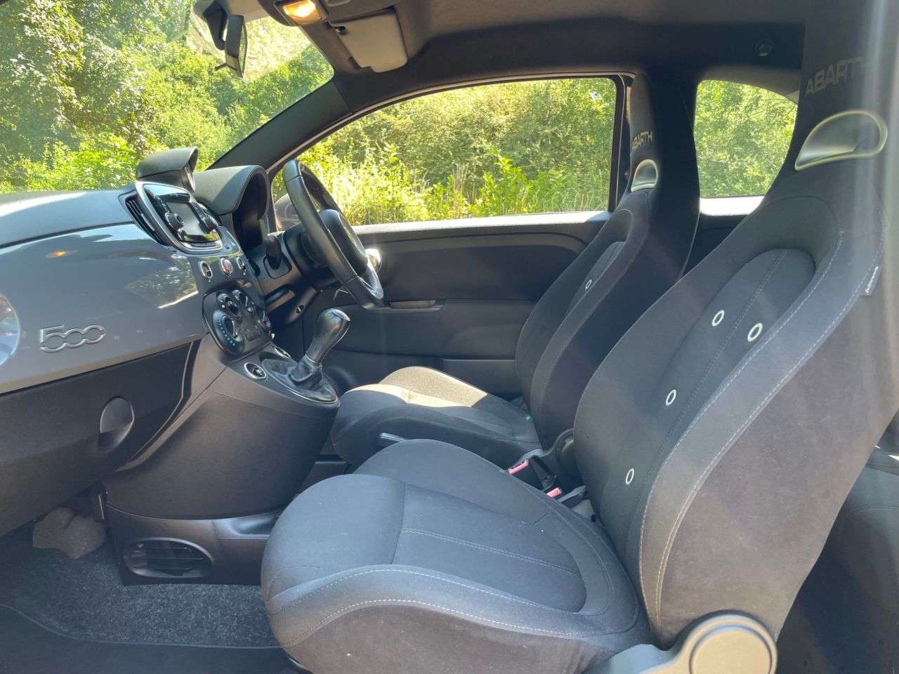 2017 ABARTH 595 2017 ABARTH 595