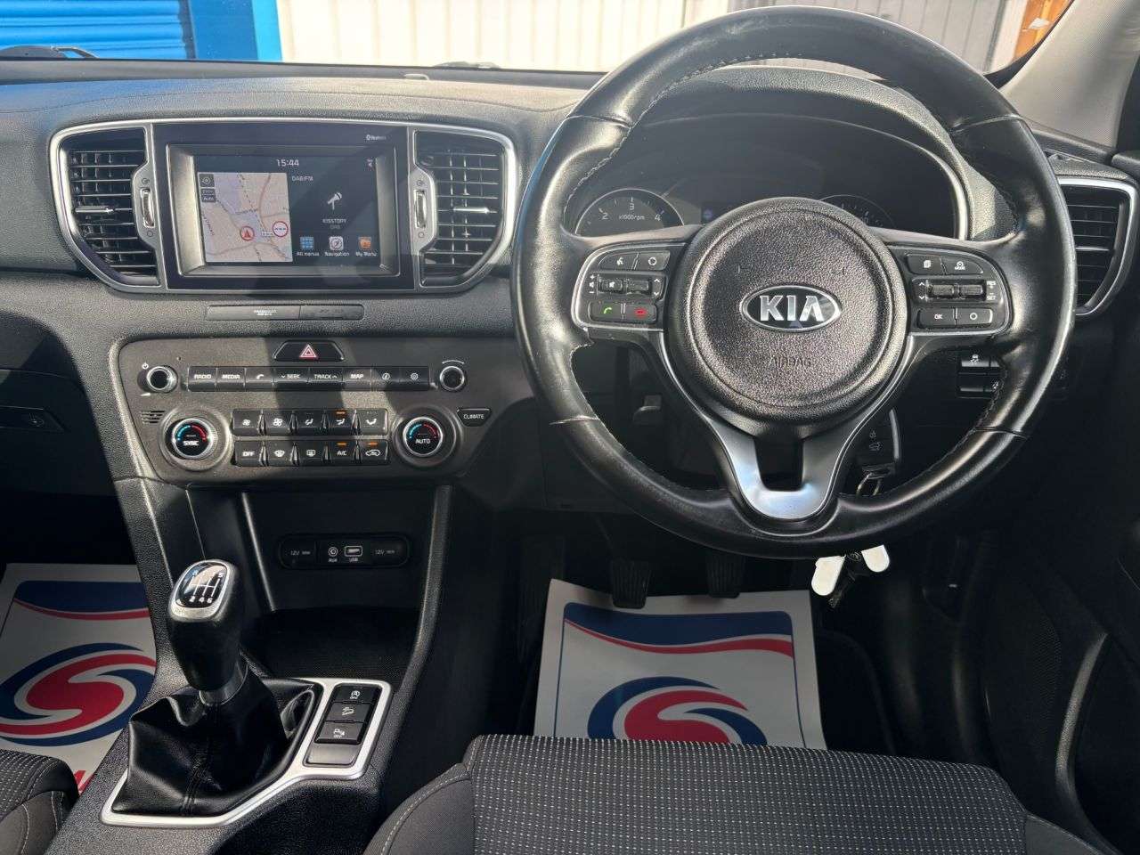 2017 KIA SPORTAGE 2017 KIA SPORTAGE