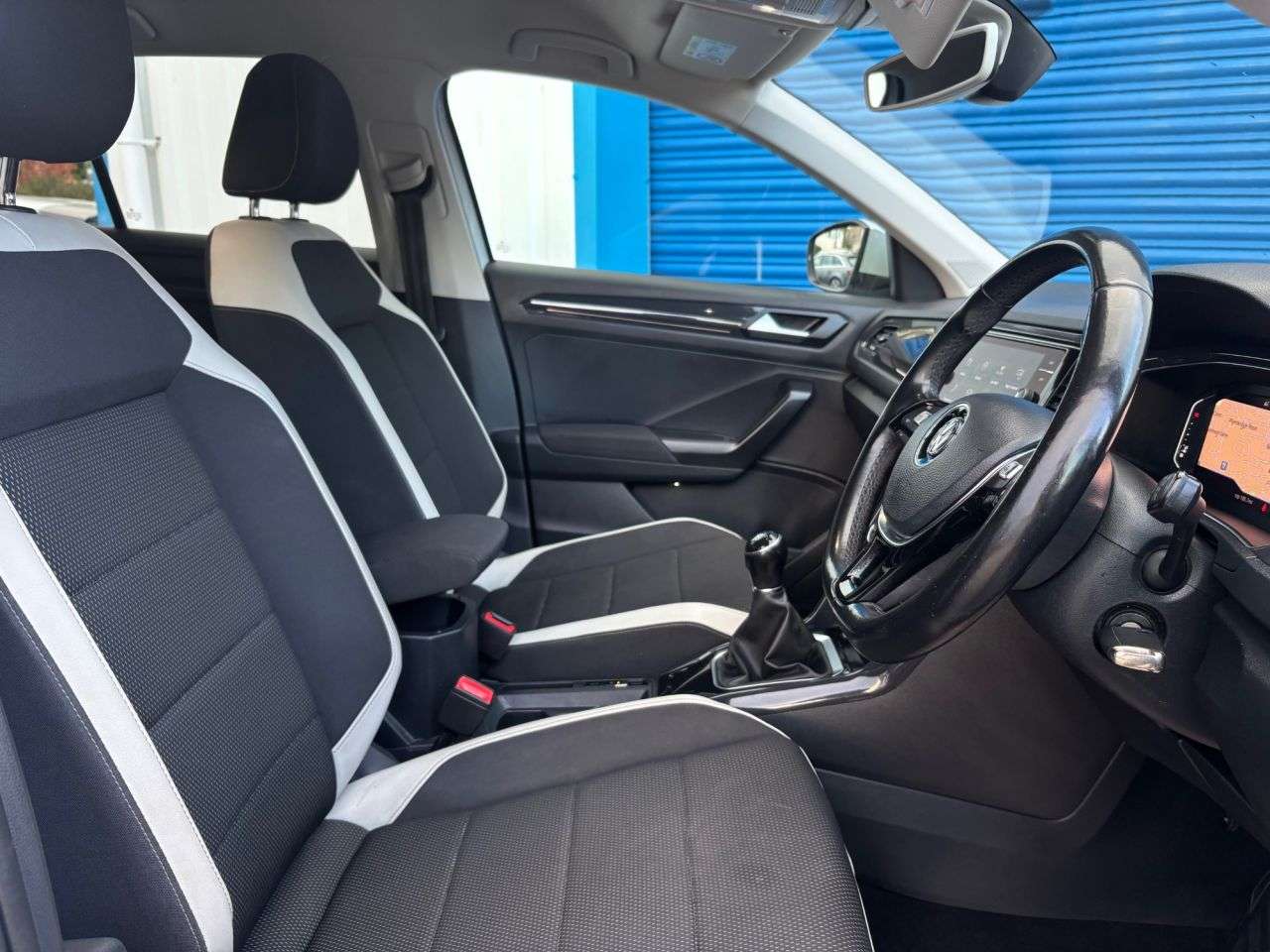 2018 VOLKSWAGEN T-ROC 2018 VOLKSWAGEN T-ROC