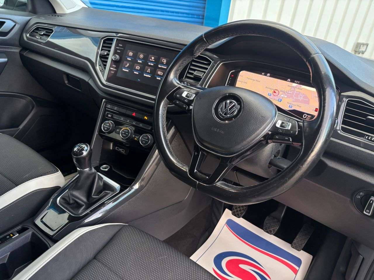 2018 VOLKSWAGEN T-ROC 2018 VOLKSWAGEN T-ROC