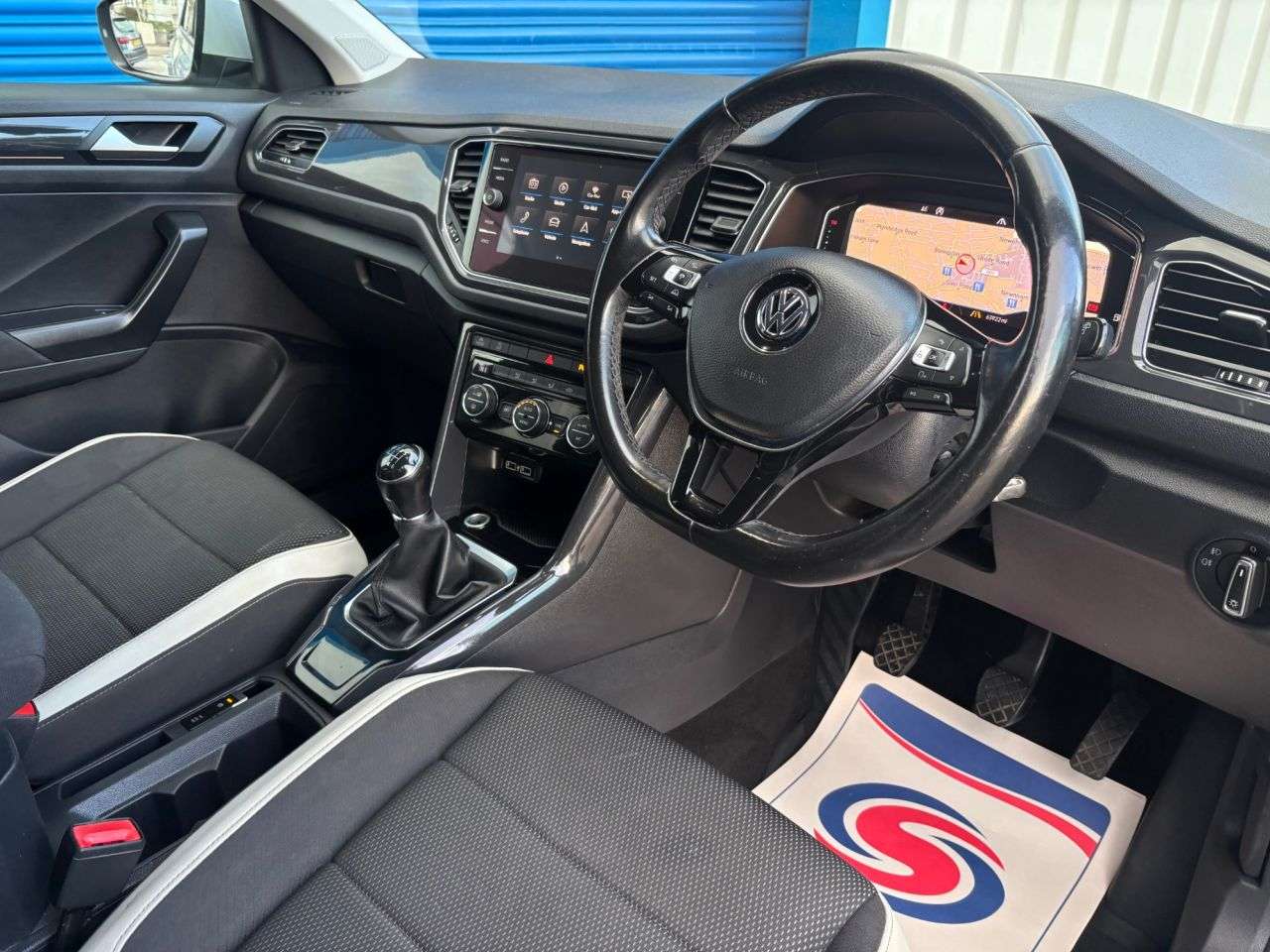 2018 VOLKSWAGEN T-ROC 2018 VOLKSWAGEN T-ROC