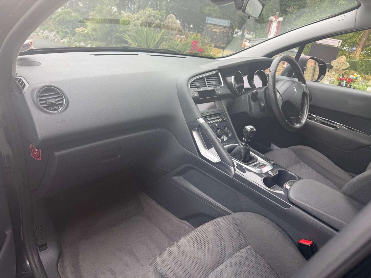 2013 PEUGEOT 3008 2013 PEUGEOT 3008